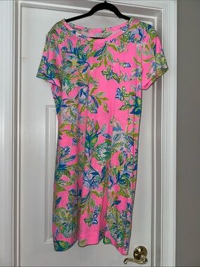 Lilly Pulitzer short sleeve cotton dress with chest pocket